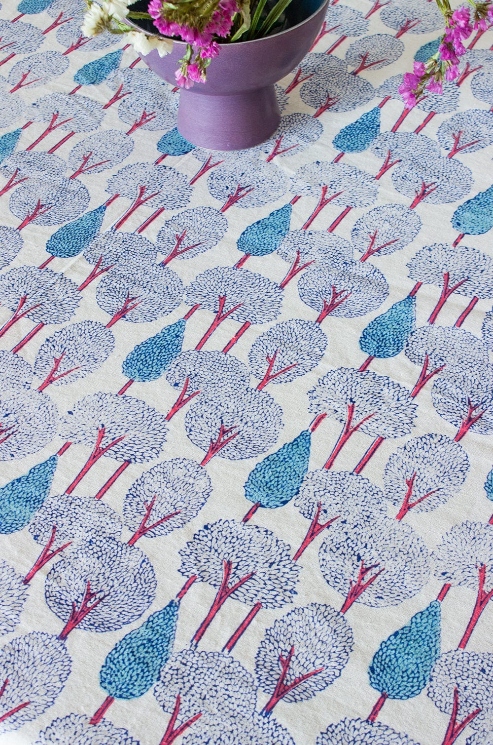 Topiary Garden Table Cloth - 6 seater